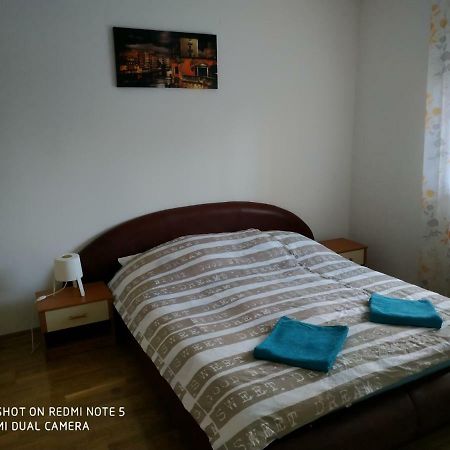 Apartment Jelena Zrenjanin Exterior photo
