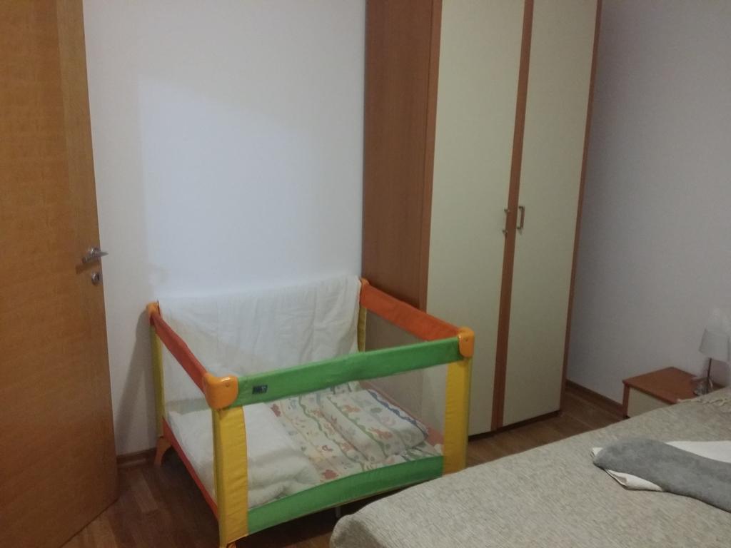 Apartment Jelena Zrenjanin Exterior photo