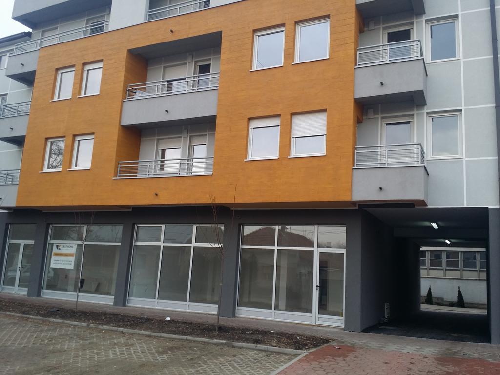 Apartment Jelena Zrenjanin Exterior photo